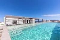 New 2 BR Condo Right Next to the Beach - Pool