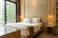 Kamala Plantation View Villa 10 Bedrooms with a Private Heated Infinity Pool and a Billiard Table - pemandangan pegunungan