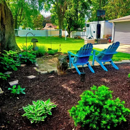 Family fun House - large fenced in backyard, Theater, Bean bag Lounge Hotels in Appleton