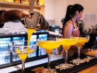 Outpost Beach Hostel - Adults Only