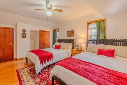 4BDR/2.5BA APT Near Tufts/7 min-Walk to Subway/Free Parking for 2 cars - 3-نجوم