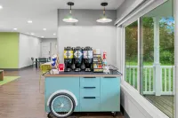 Spark by Hilton Brunswick - breakfast
