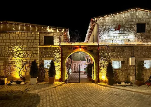The Red Horse Hotel - balcón