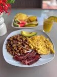 Caribbean Shores Bed & Breakfast - sarapan