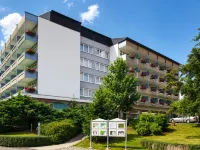 Spa & Wellnesshotel Bad Alexandersbad - Fichtelgebirge by Belvilla - 朝食