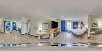 Spark by Hilton Fort Myers - Swimmingpools