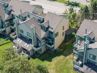 Seven Springs 2Brloft Premium Condo, Sleeps 11! - 3-Star