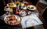 The Loch Lomond Arms Hotel - breakfast