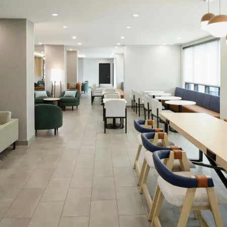 TownePlace Suites by Marriott Montreal Airport