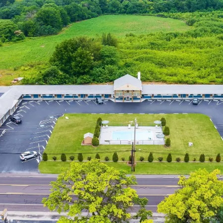 Econo Lodge Palmyra - Hershey
