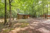 Remote Wolf Pen Gap ATV & Ouachita Hiking Base - Apartments