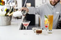Hyatt House Ontario Airport - Quầy Bar