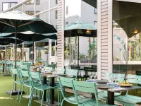 Ibis Styles Lyon Gerland - فطور
