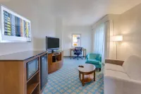 Fairfield Inn & Suites San Francisco Airport/Millbrae - Family