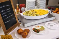 明尼阿波利斯市中心源宿飯店 - 早餐