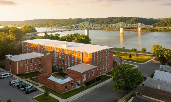 Fairfield Inn & Suites Madison Historic Eagle Cotton Mill