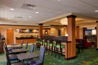Fairfield Inn & Suites Flint Fenton - 3-Star