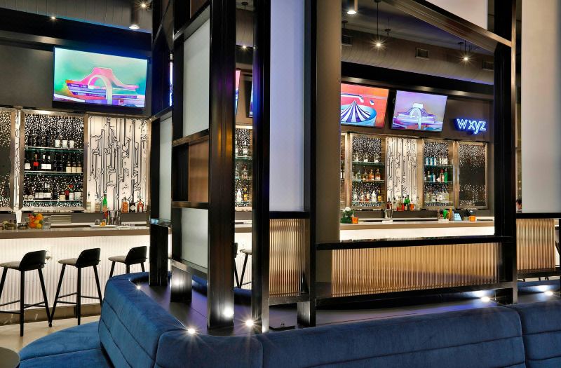 Aloft Chicago Mag Mile photo 5