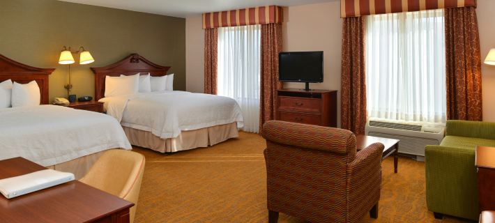 Hampton Inn & Suites Albuquerque-Coors Road Hotels in Albuquerque