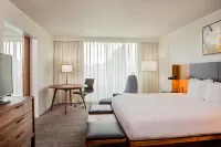 DoubleTree by Hilton Atlanta Windy Hill Ballpark - 4-Star