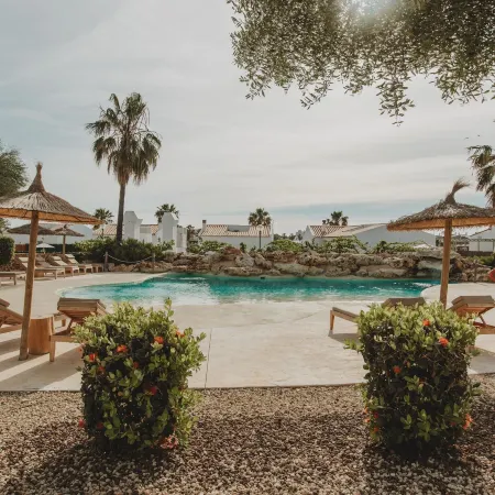 Lago Resort Menorca - Villas & Bungalows del Lago