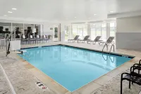 Hilton Garden Inn Cincinnati Northeast - Pet Friendly