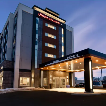 Hampton Inn & Suites by Hilton Ottawa West