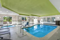 Fairfield Inn & Suites Columbia - جاكوزي