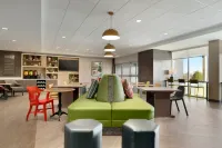 Home2 Suites by Hilton Martinsburg - Uima-altaat