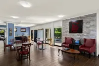 Red Roof Inn Kingsland - Parkplatz