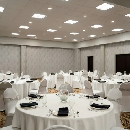Embassy Suites by Hilton Brunswick