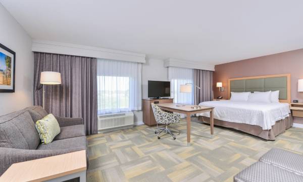 Hampton Inn & Suites Altoona des Moines