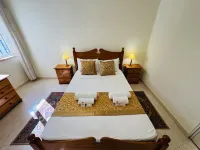 Armação DE Pêra Central 3 by Homing - balcony