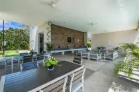 Casa Ivarica Spacious Home for 20 - Spa