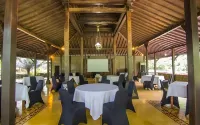 Horison Resort Tlogo Semarang - breakfast