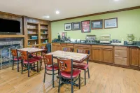 Econo Lodge Inn & Suites Norton - Wise South - Parkplatz