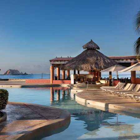 Holiday Inn Resort IXTAPA ALL-INCLUSIVE by IHG