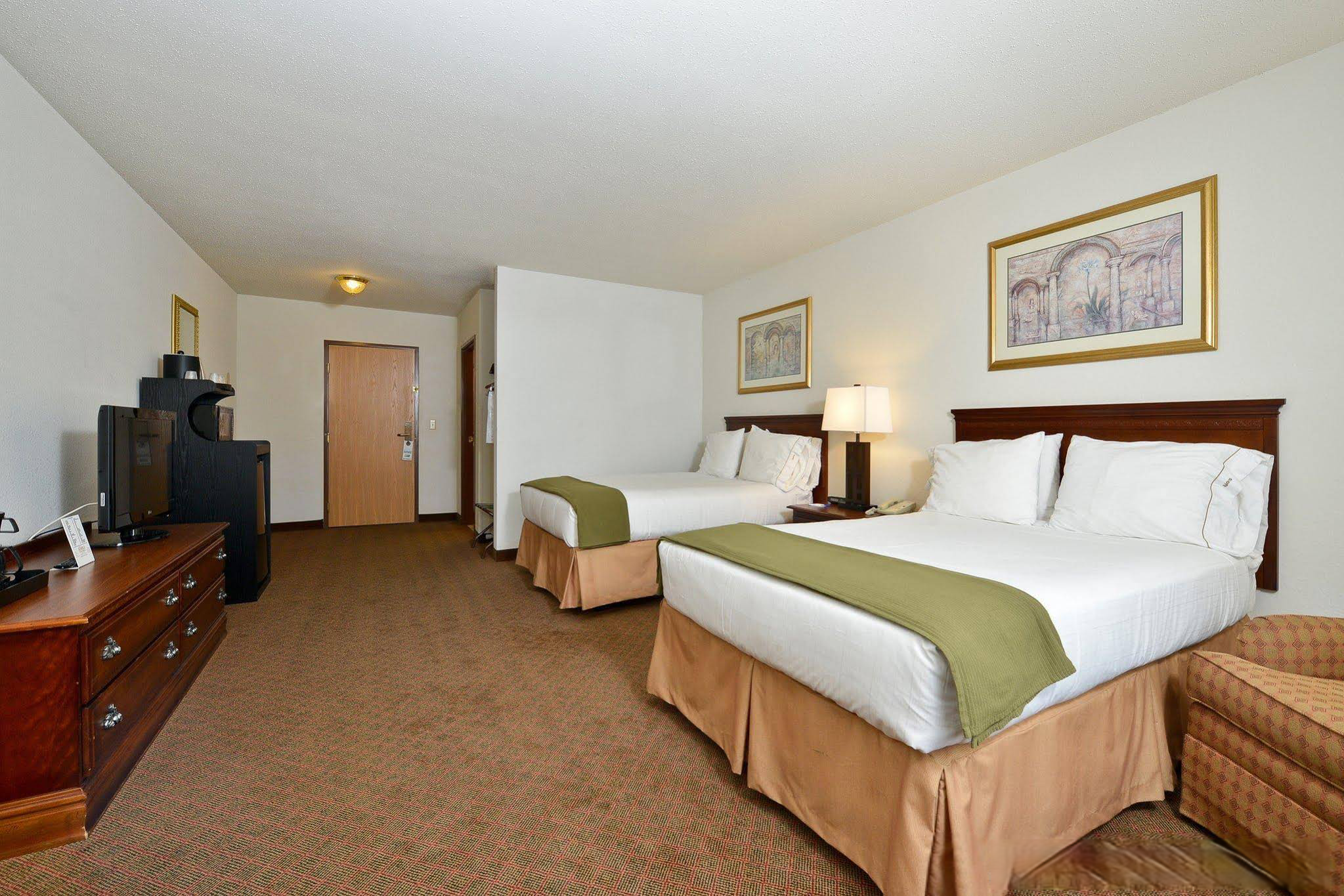 Holiday Inn Express Rochelle, an Ihg Hotel