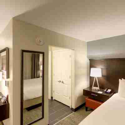 Staybridge Suites Ann Arbor - Univ of Michigan Rooms