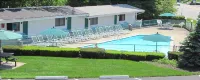 Brookside Motel & Cabins