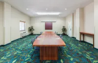 Candlewood Suites Lake Jackson-Clute Hotels in Lake Jackson