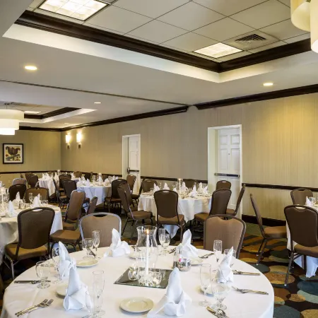 Hilton Garden Inn Hampton Coliseum Central