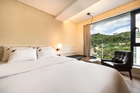 Anyang Hotel Moon