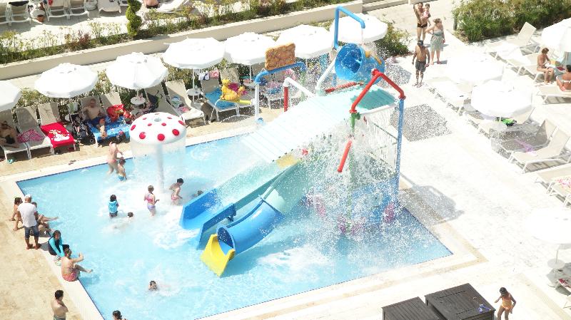 Ramada Resort Kusadasi & Golf