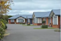 Tudor Lodge Motel Hotels in Hawera