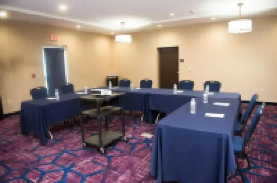 Hampton Inn & Suites Warrington Horsham