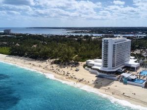 Riu Palace Paradise Island - Adults Only - All Inclusive