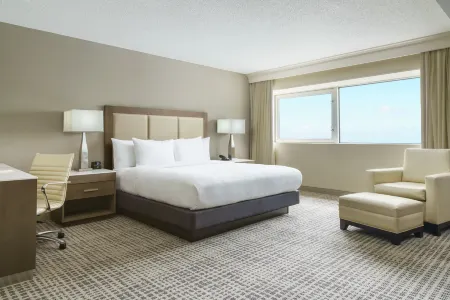DoubleTree by Hilton Orlando Airport Hotel