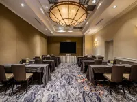 Sonesta Charlotte Lower South End Hotels near Executive Park