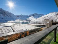 Les Cimes (Le Lac) Hotels in Tignes
